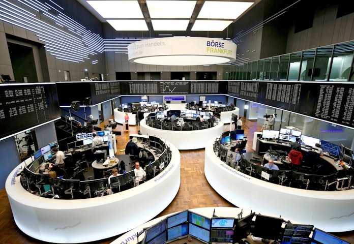 欧州株が最高値 4年8カ月ぶり 米中合意 英選挙が支え 日本経済新聞 欧州株が最高値 4年8カ月ぶり 米中合意 英選挙が支え 日本経済新聞