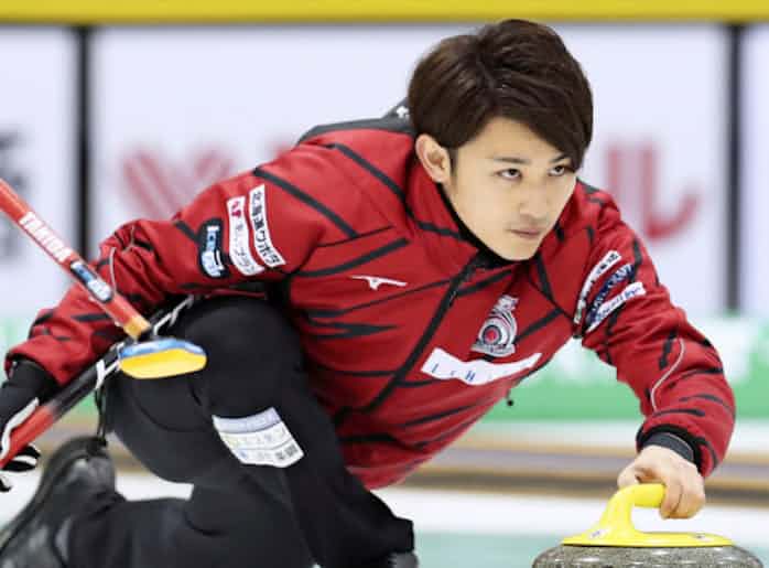 男子はコンサドーレ優勝 カーリング軽井沢国際 日本経済新聞