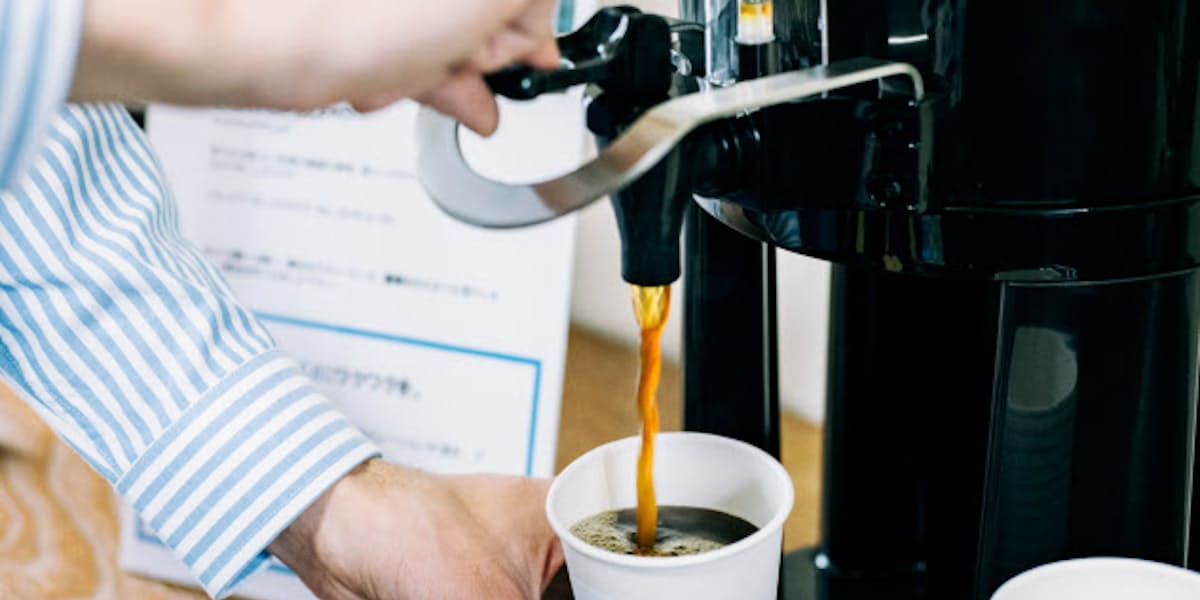 Worc 法人向けコーヒーケータリングサービス 日本経済新聞