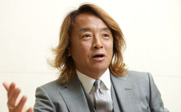 日本障がい者サッカー連盟会長の北沢豪さん。パラリンアートカップの審査員も務める