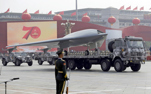 中国は最新兵器の開発に力を入れる=AP 中国は最新兵器の開発に力を入れる=AP