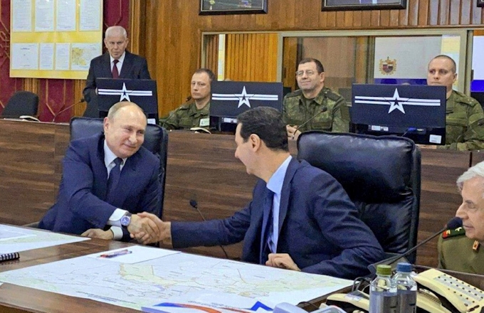 プーチン氏 シリアを電撃訪問 中東への影響力誇示 日本経済新聞