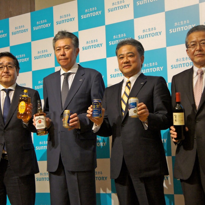 サントリー プレモル 刷新などでビール拡販へ 日本経済新聞 サントリー プレモル 刷新などでビール拡販へ 日本経済新聞