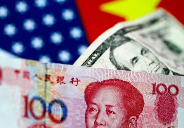 米中両国の通貨摩擦の懸念が和らげば、目先の外国為替市場の安定材料になる=ロイター