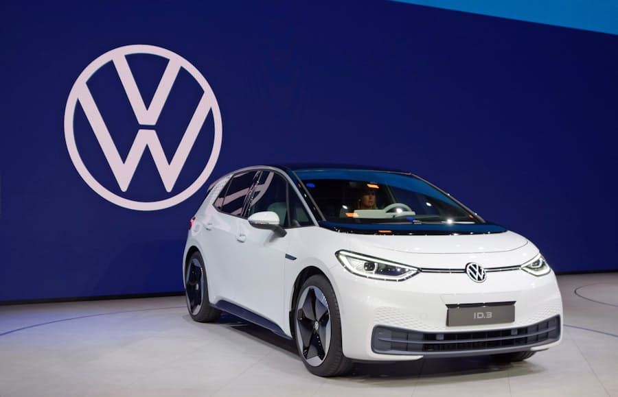 Vwの新車販売 4年連続世界一濃厚 19年1097万台 日本経済新聞