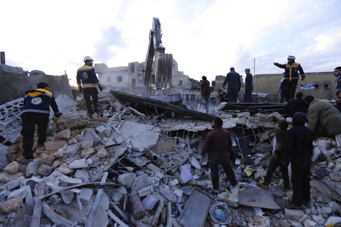 シリア停戦3日で破られる アサド政権が北西部空爆 日本経済新聞