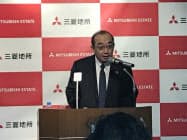 長期経営計画について説明する三菱地所の吉田淳一社長(24日、東京・千代田) 長期経営計画について説明する三菱地所の吉田淳一社長(24日、東京・千代田)