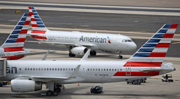 アメリカン航空は3月下旬まで、米中間の全ての直行便を取りやめる=AP