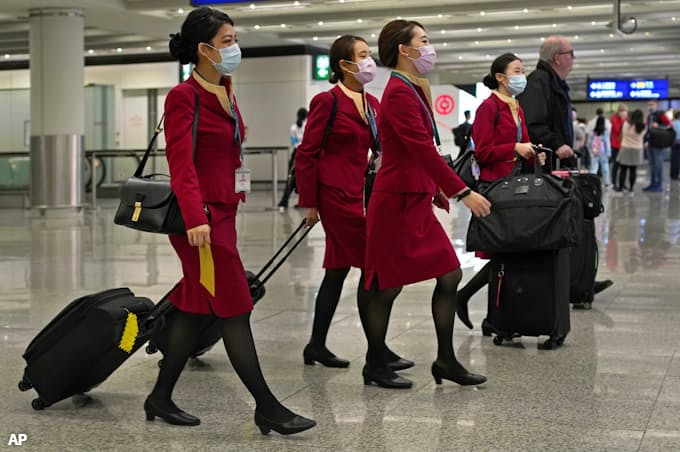 新型コロナ 香港キャセイ 本土便9割削減に拡大 米2社は香港便停止 日本経済新聞