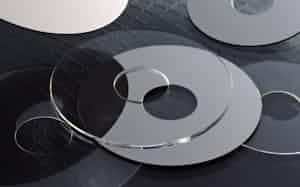 HOYAが生産調整を検討するハードディスクドライブ(HDD)用ガラス部材 HOYAが生産調整を検討するハードディスクドライブ(HDD)用ガラス部材