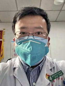 自身も新型肺炎に感染し死亡した李文亮氏=共同