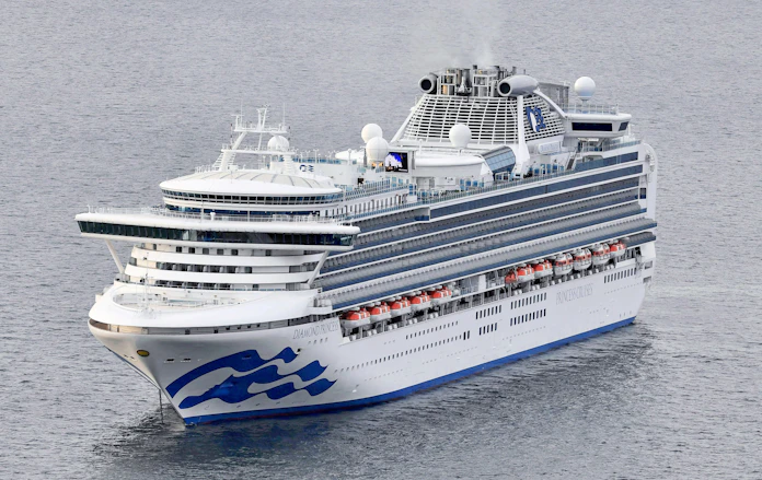 新型肺炎 さまようクルーズ船 入港拒否相次ぐ 日本経済新聞 新型肺炎 さまようクルーズ船 入港拒否相次ぐ 日本経済新聞