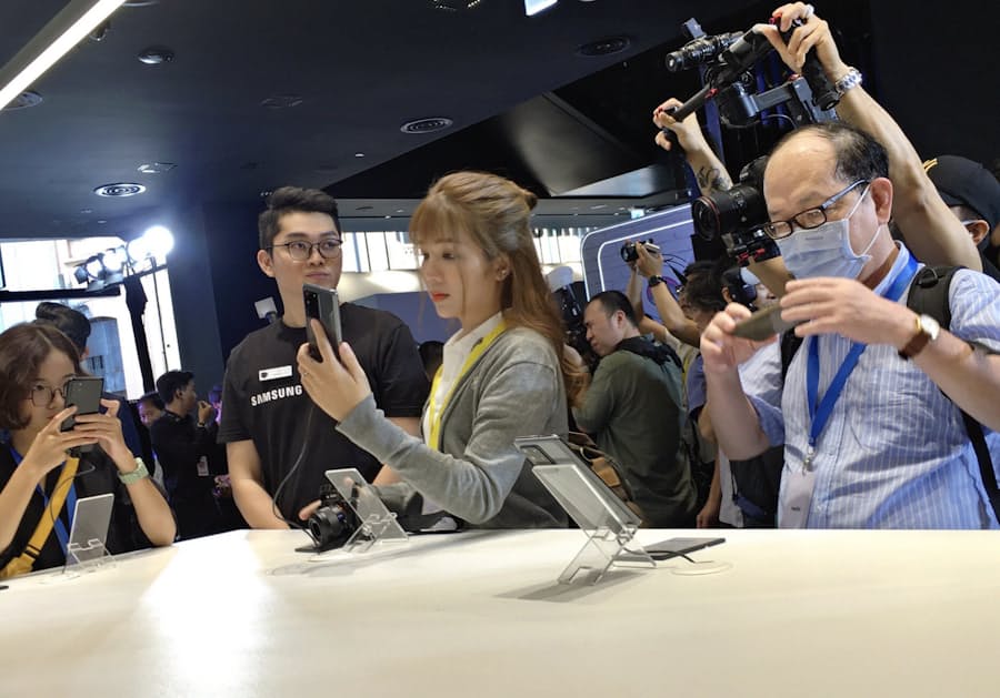 新型コロナ サムスン スマホ主力のベトナム工場 フル生産 強調 日本経済新聞