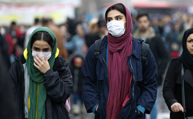 イランは新型肺炎の流行でさらなる国際的な孤立が懸念される(テヘラン市内)=ロイター イランは新型肺炎の流行でさらなる国際的な孤立が懸念される(テヘラン市内)=ロイター