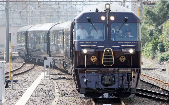 新型コロナ ななつ星 3月は運休へ Jr九州の2月鉄道収入減 日本経済新聞