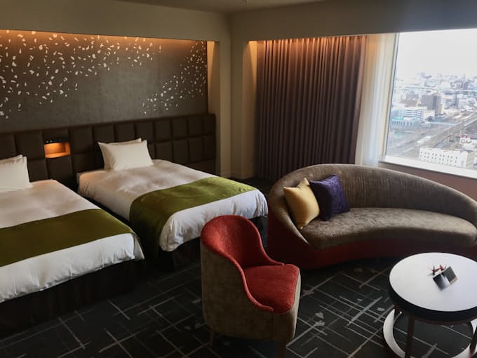 リーガロイヤルホテル小倉 客室最上階を改装 日本経済新聞