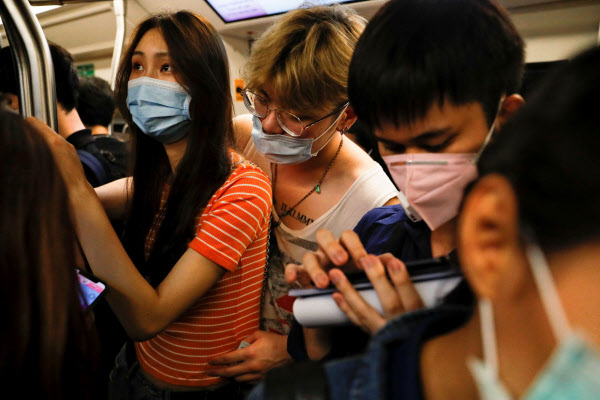 新型コロナ タイで初の死者 感染疑い未報告に罰金 日本経済新聞 新型コロナ タイで初の死者 感染疑い未報告に罰金 日本経済新聞