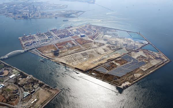 2025年国際博覧会（大阪・関西万博）の会場になると予定されている人工島・夢洲（大阪市）