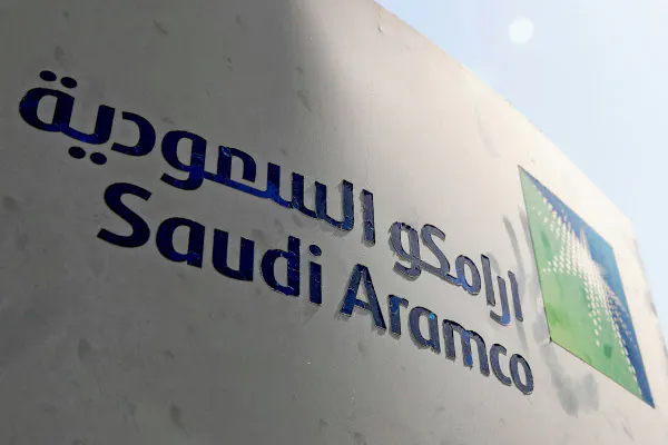 石油輸出国機構(OPEC)とロシアなど非加盟の主要産油国との協調減産の交渉決裂で石油価格は大きく下落した=ロイター
