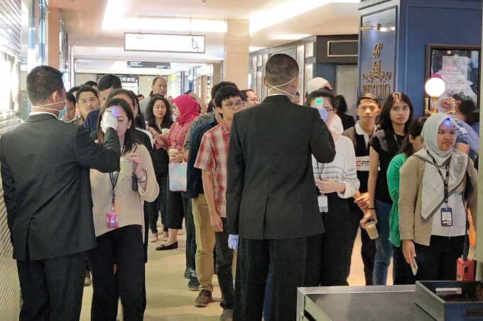 新型コロナ インドネシア クルーズ船帰国者が新型コロナ感染 日本経済新聞