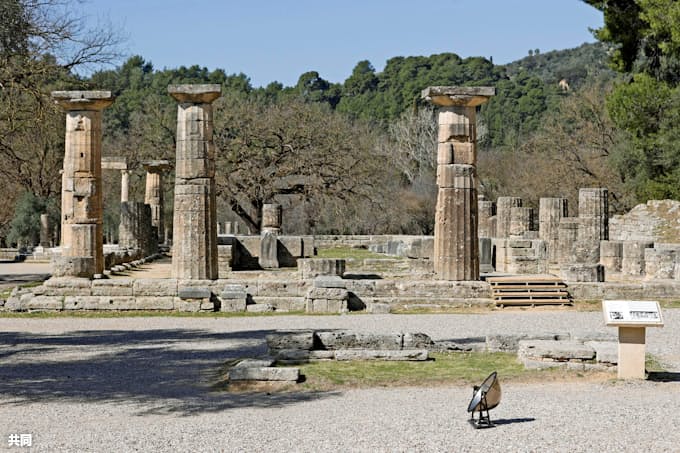 ギリシャ オリンピアで採火式 東京五輪の聖火に 日本経済新聞