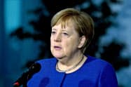 メルケル首相は「必要なことは何でもやる」と約束した=ロイター メルケル首相は「必要なことは何でもやる」と約束した=ロイター