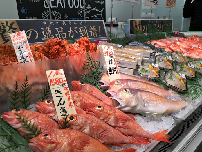 新型コロナ 高級魚をスーパーで イオンがセール コロナで安値に 日本経済新聞 新型コロナ 高級魚をスーパーで イオンがセール コロナで安値に 日本経済新聞