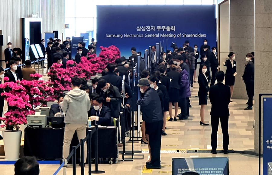 新型コロナ サムスン社長 コロナでスマホ市場萎縮 株主総会で 日本経済新聞