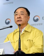 洪楠基(ホン・ナムギ)経済副首相兼企画財政相は日韓通貨協定の再開に期待を寄せた 洪楠基(ホン・ナムギ)経済副首相兼企画財政相は日韓通貨協定の再開に期待を寄せた