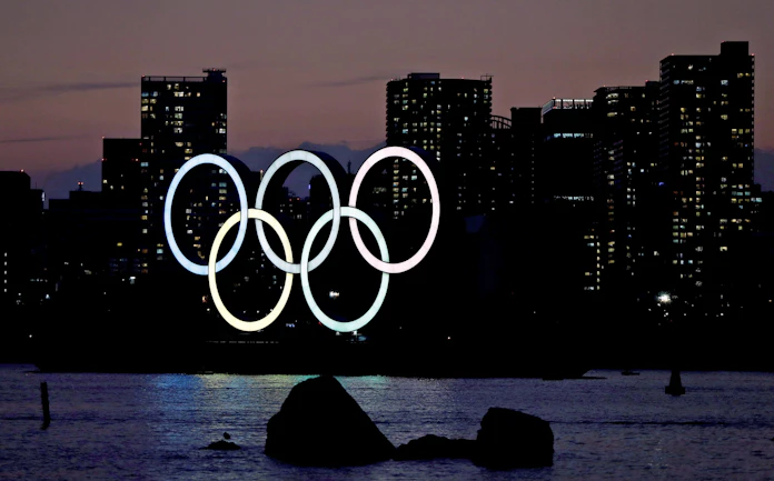 延期に向かう東京五輪 緊急事態に今考えるべきこと 日本経済新聞 延期に向かう東京五輪 緊急事態に今考えるべきこと 日本経済新聞