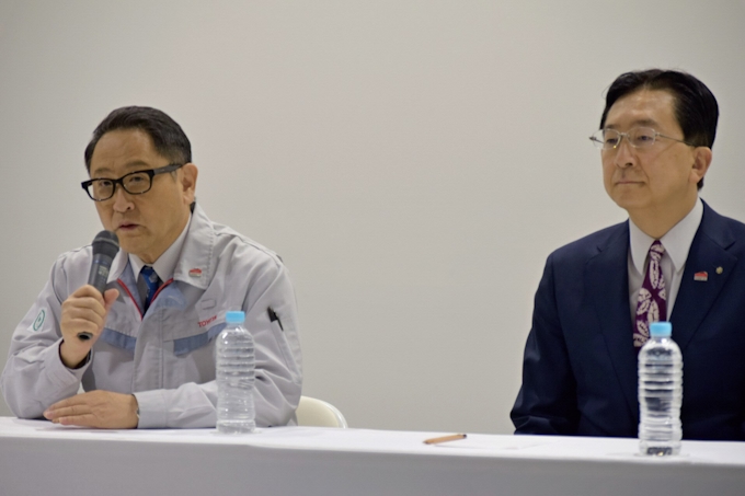 トヨタ自動車東日本 新型 ヤリス 生産開始式典 日本経済新聞