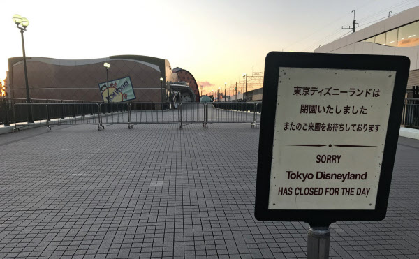 新型コロナ 東京ディズニーリゾート 4月19日まで休業延長 日本経済新聞
