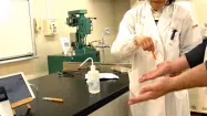 ウェブページ上で大学の授業も体験できる(動画の一部) ウェブページ上で大学の授業も体験できる(動画の一部)