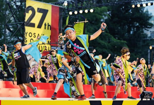 YOSAKOIソーラン祭りは札幌の風物詩(札幌市内)