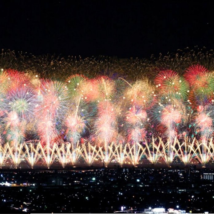 新型コロナ 信越 夏の花火大会 中止や延期検討 新型コロナ長期化見据え 日本経済新聞 新型コロナ 信越 夏の花火大会 中止や延期検討 新型コロナ長期化見据え 日本経済新聞