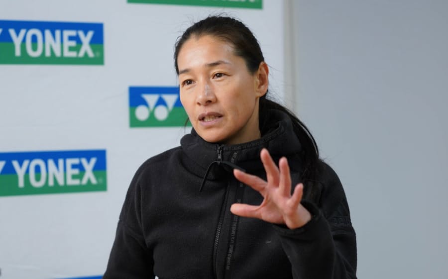 自分の強み見つけ 羽ばたくジュニアを 伊達公子氏 日本経済新聞