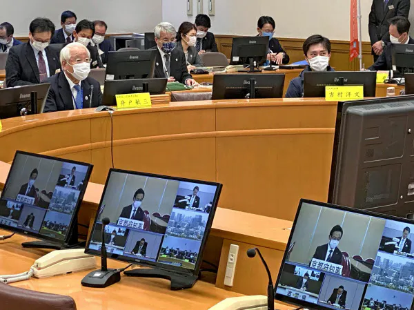 関西広域連合が新型コロナウイルス感染症対策本部会議を開いた(神戸市)