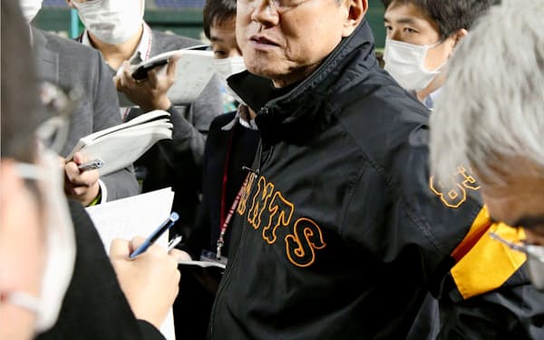 巨人の原監督をはじめ、セ・パの実力差の存在を認める発言が増えてきた=共同