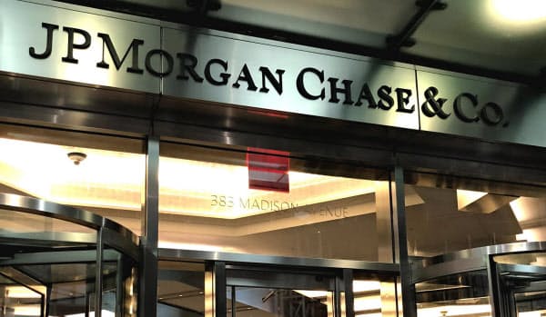 JPモルガン・チェースは大幅減益に(ニューヨーク)