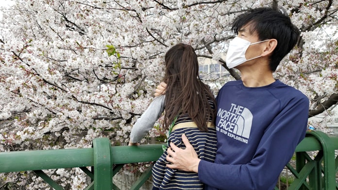 新型コロナ ステイホームで心豊かに 一日一回は笑う 日本経済新聞 新型コロナ ステイホームで心豊かに 一日一回は笑う 日本経済新聞