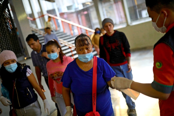 メキシコ 5月末までは行動規制 新型コロナで方針 日本経済新聞