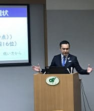 三重県の鈴木英敬知事は、県民への外出自粛も強く呼びかけた(県庁、20日) 三重県の鈴木英敬知事は、県民への外出自粛も強く呼びかけた(県庁、20日)