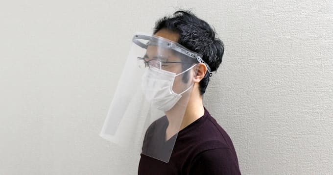 新型コロナ Dmm 医療現場向けにフェースシールドを生産 日本経済新聞