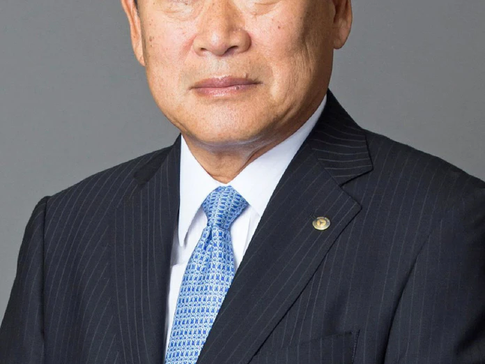 日本チェーンストア協会会長に東急ストア小川氏 日本経済新聞