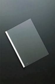 素材のクリアファイルは、PET製のシートで透明性が高く、耐久性も持つ 素材のクリアファイルは、PET製のシートで透明性が高く、耐久性も持つ