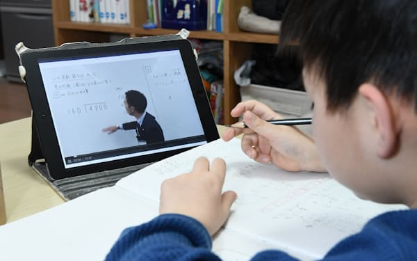 日本の教育のデジタル化はOECD加盟国・地域の中でも最低水準にとどまる
