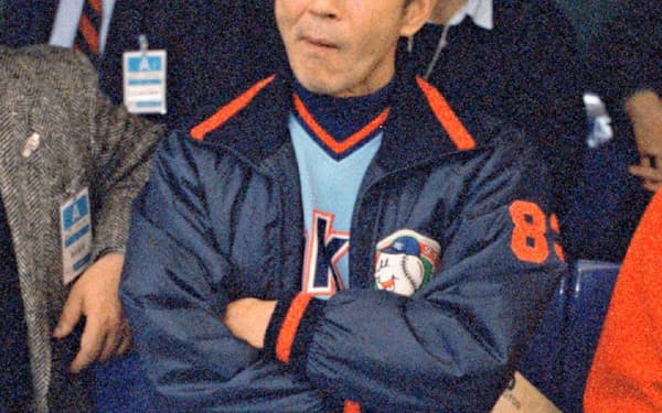 4月に死去した関根潤三さんは生粋の野球人だった（ヤクルト監督時代の1988年）=共同