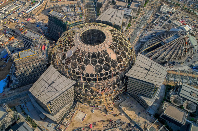 ドバイ万博の会場予定地(2019年、提供写真)=ロイター ドバイ万博の会場予定地(2019年、提供写真)=ロイター