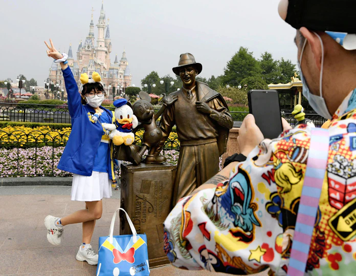 新型コロナ 上海ディズニー全面再開 中国 正常化 を強調 日本経済新聞 新型コロナ 上海ディズニー全面再開 中国 正常化 を強調 日本経済新聞