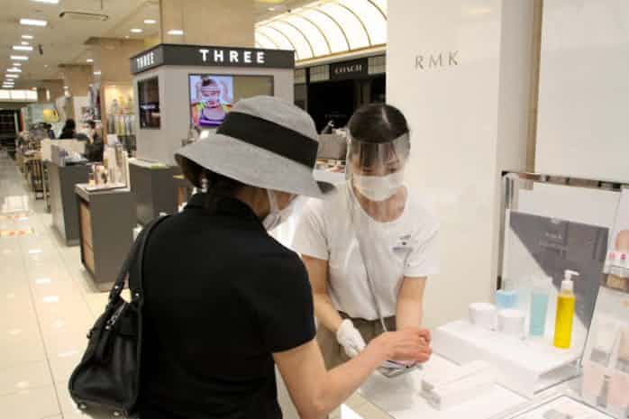 新型コロナ 岡山市の2百貨店 全館営業を再開 日本経済新聞